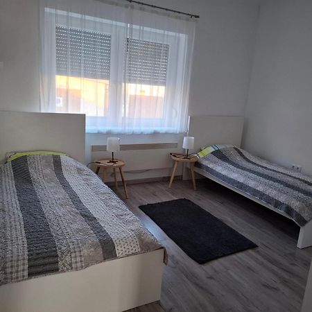 Werner Apartman Могач Екстер'єр фото