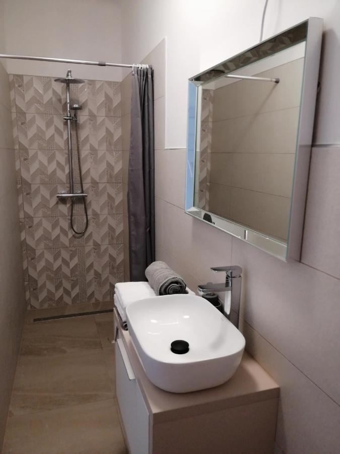 Werner Apartman Могач Екстер'єр фото