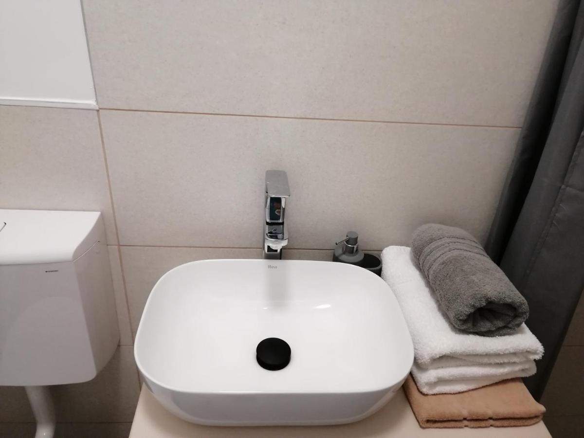Werner Apartman Могач Екстер'єр фото