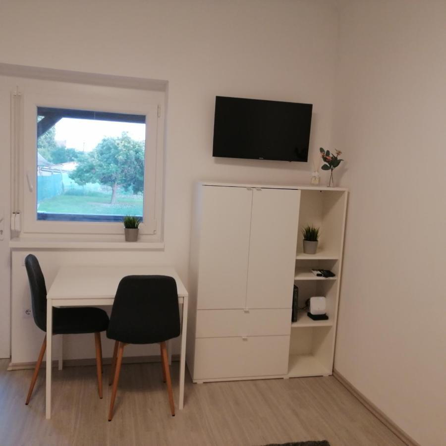 Werner Apartman Могач Екстер'єр фото